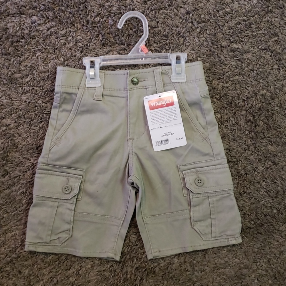 4 wrangler shorts nwt